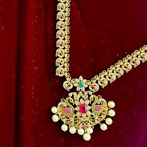 Indian style wedding jewelry by ERT jewelers